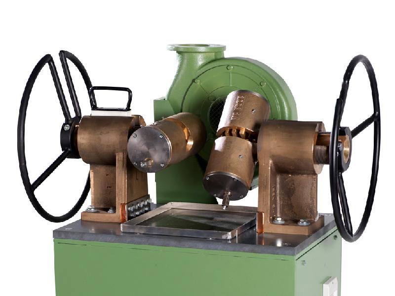 Machine pour couper et épointer les câbles métalliques type 1226 - 12 à 64 mm de diamètre_1