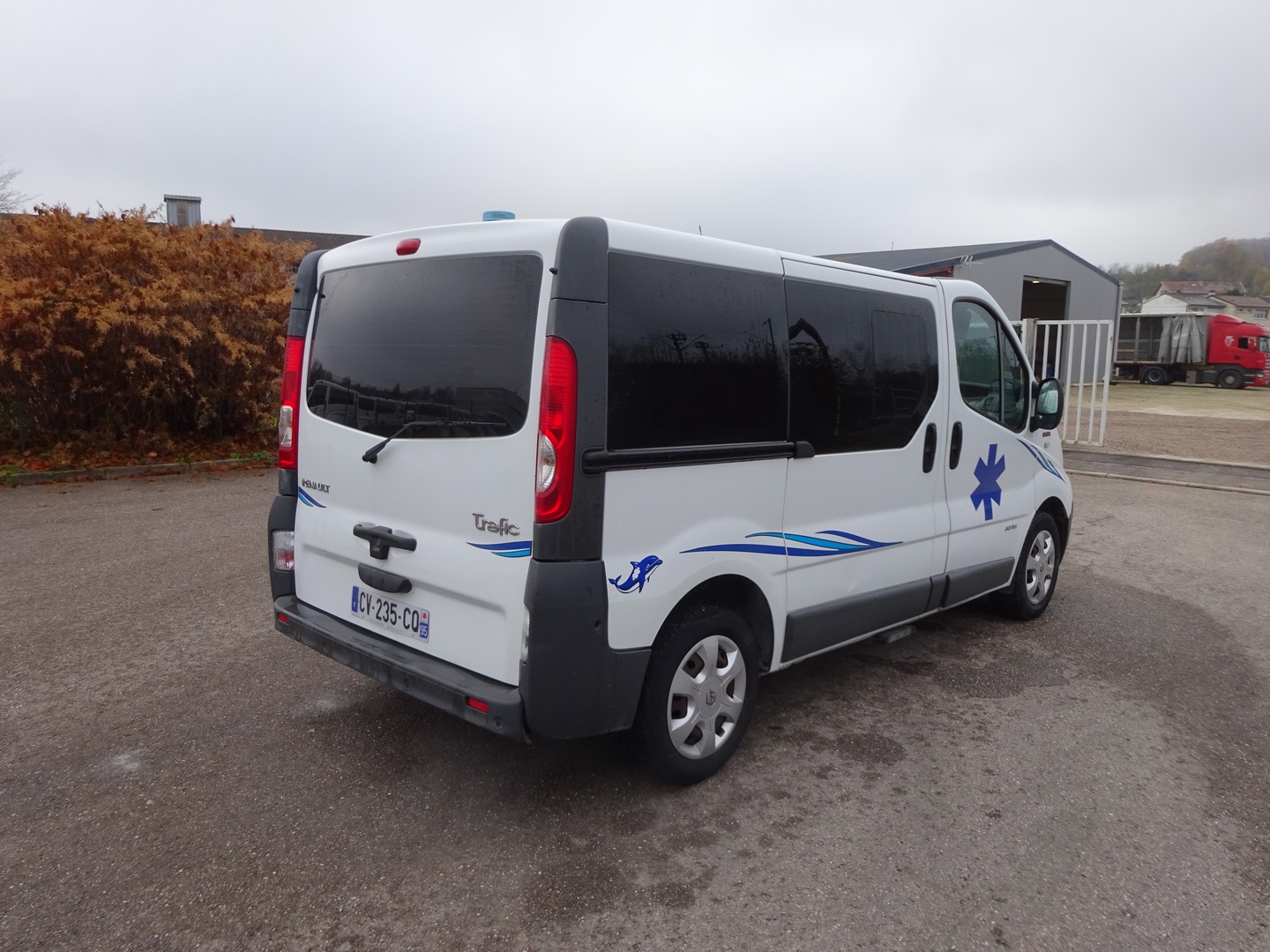 Ambulance renault trafic l1h1 2013 type a1 - occasion_1