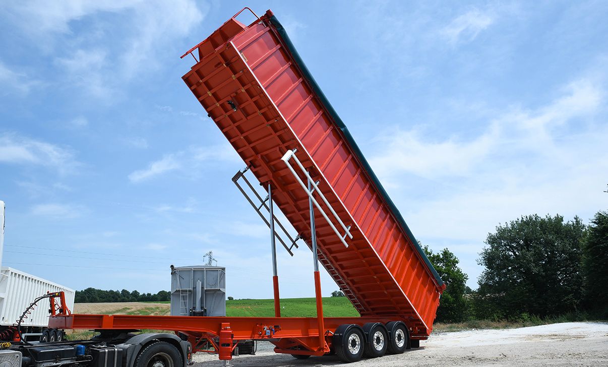 Remorque benne Socari grande capacité 60 à 65 m3