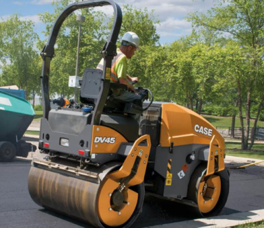 Rouleau compresseur CASE DV45 - moteur 40 hp - poids en fonctionnement 10,296 lb_1