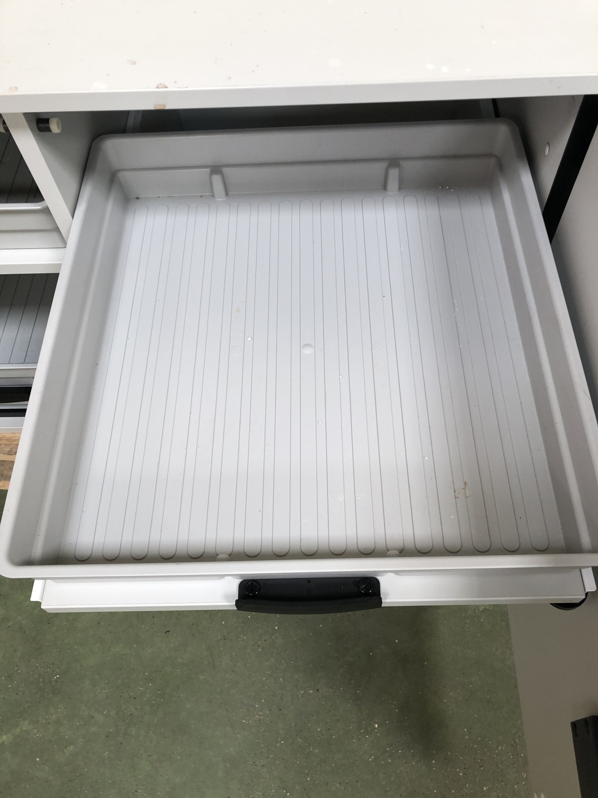 Armoire de sécurité ASECOS d'occasion avec capacité pour produits dangereux