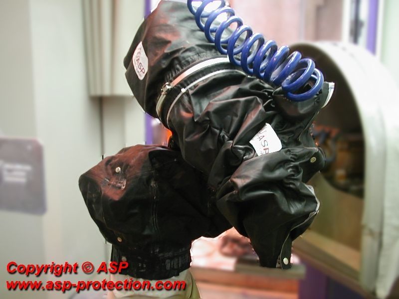 TPSN - Protection pour robot industriel ASP - Excellente tenue aux huiles de coupe axe 1 - Adaptée aux conditions d'usinage automobile_1