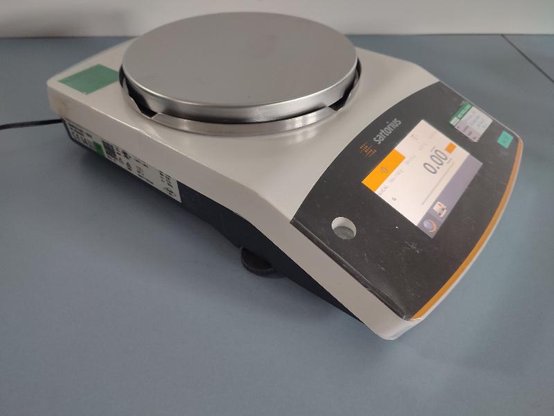 Balance de précision SARTORIUS QUINTIX 1102 1CFR  1100g / 0,01g_1