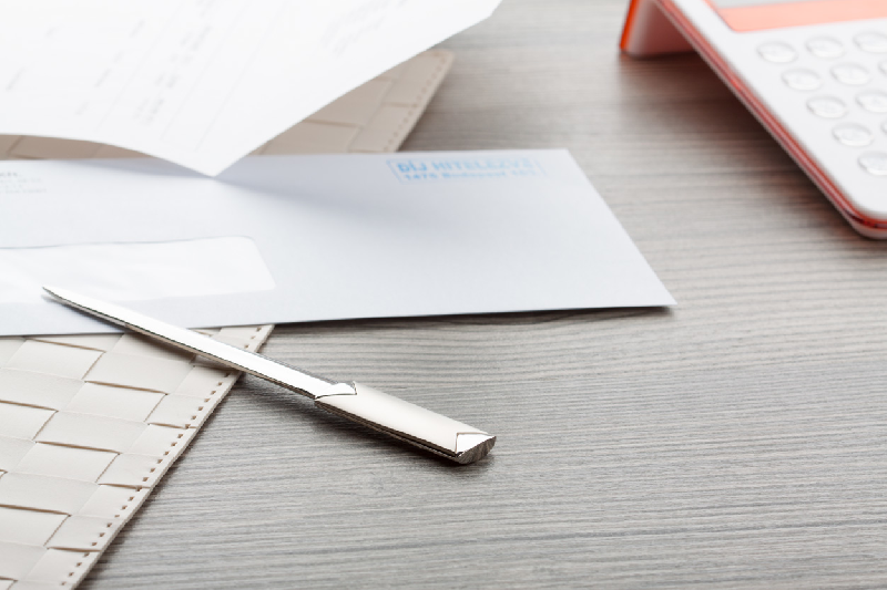 Ouvre-lettres en métal chromé - couleur argenté - 55g_1