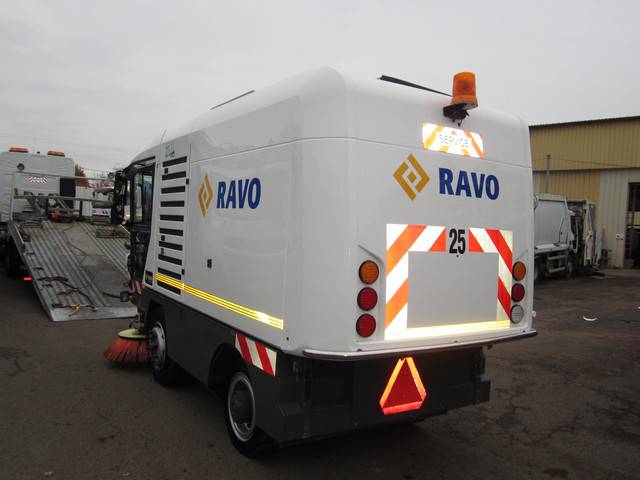 Balayeuse ravo 540 référence :  ravo-2015_1