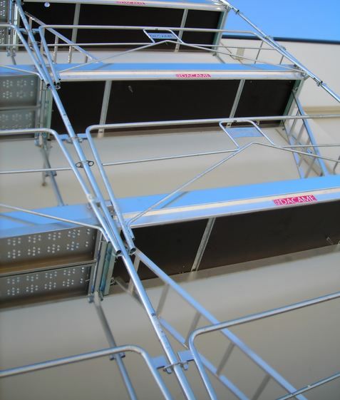 Duo 45 échafaudage façadier - Dacame France SAS - tube d’acier galvanisé ø 45 mm - normes NF-EN 12810 et NF-EN 12811_1