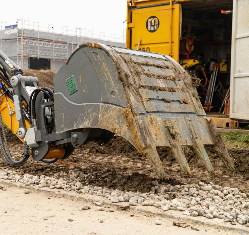 Godet de creuse Egli - Pour pelles de 4.8 à 32 tonnes - Robuste et efficace_1