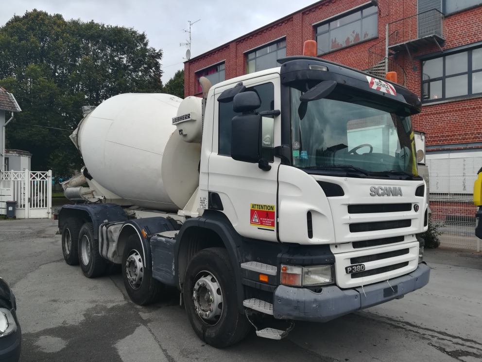 Scania p 380 8x4 malaxeur liebherr 9m3 - 2008_1