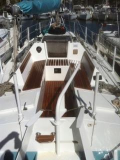 Caillebotis en teck pour voilier et yacht - Réalisation sur mesure par Twins Refit_1