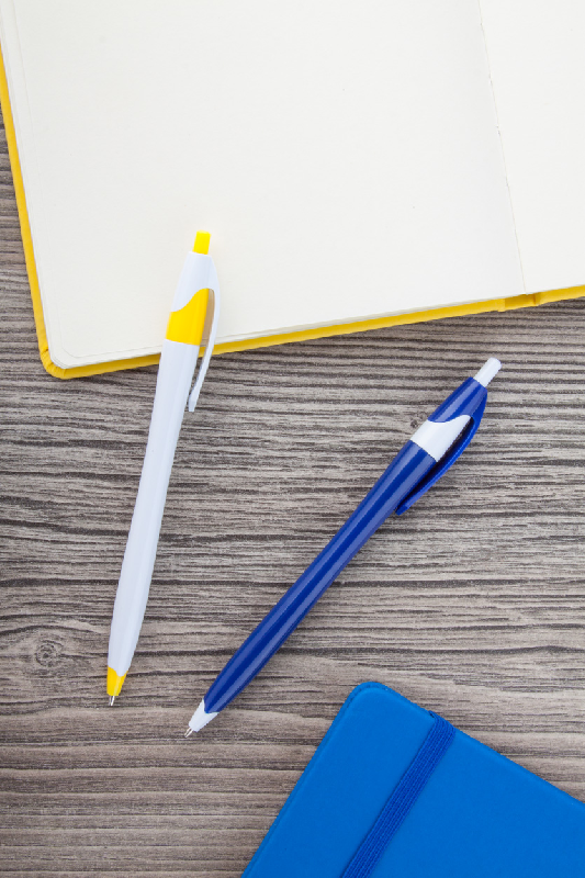 Stylo à bille en plastique - encre bleue - couleur jaune - 7g_1