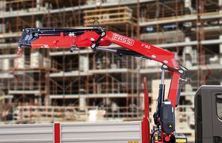 Grue auxiliaire Fassi F185A XE-Dynamic - Moment 18,3 tm, bras jusqu'à 22,55 m, rotation 416°_1