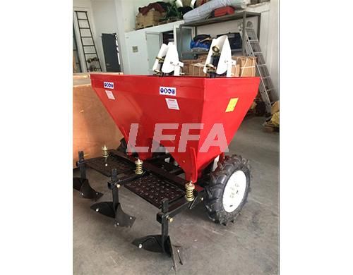 Planteuse Lf-pt32(w) et 2cm-2 - Akpil - espace de rangée 50 à 85 cm - trémie 50kg et chaîne centrale_1