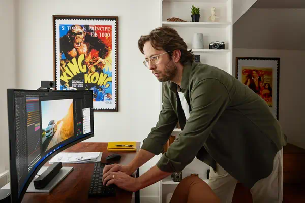 ÀÉcran incurvé DQHD HP E45c G5_1