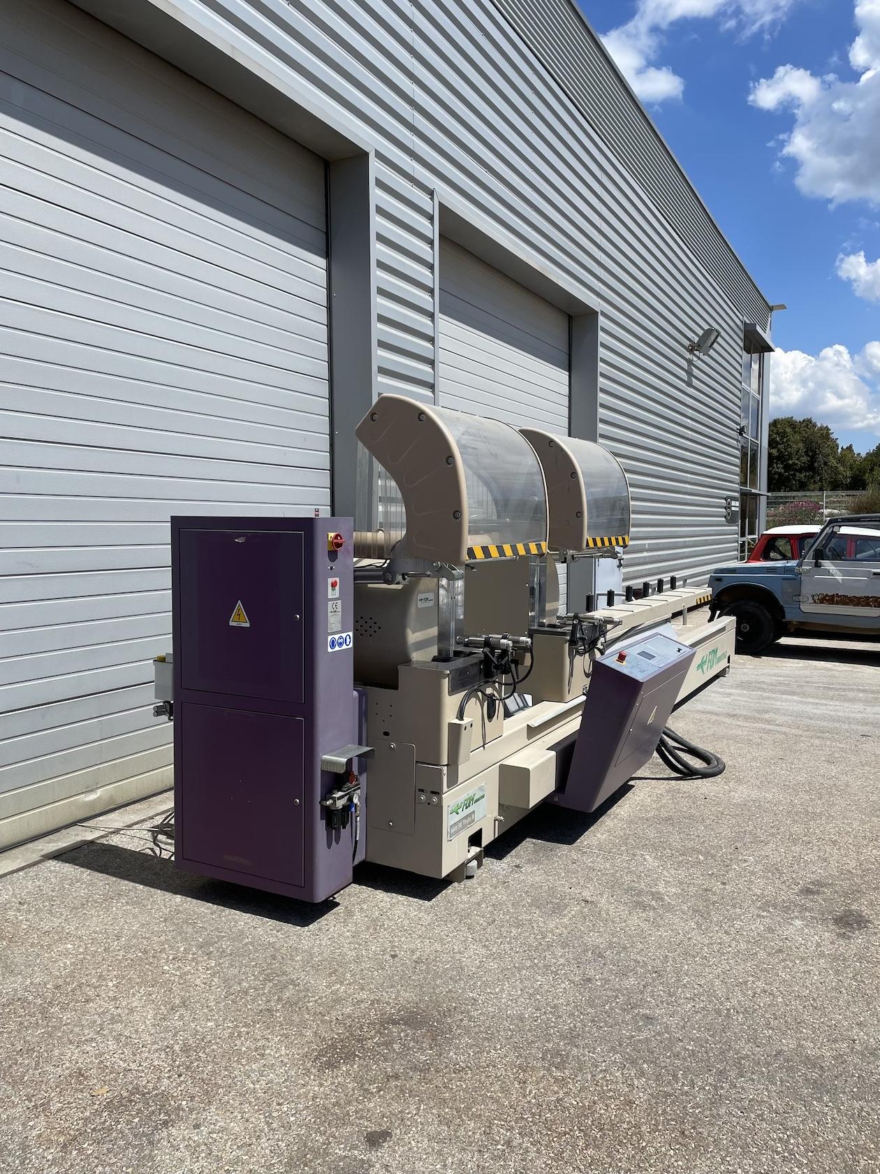 Tronçonneuse à double tête avec lame en widia Ø 500 mm, déplacement motorisé et inclinaison contrôlée électroniquement - Occasion - marque FOAM - type BLITZ 50 THETA B_1