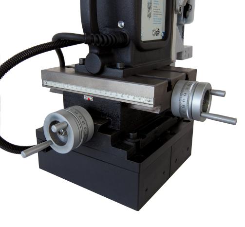 Fraiseuse - Table à mouvements croisés - Perçages décalés et motifs - Fraises Ø80mm - Forets Ø31,75mm - Taraud ØM30 maximum_1