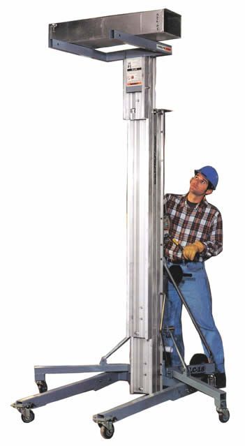 Élévateur de charge Genie SLC 7.3m de haut, 295kg, actionnable par 1 personne_1