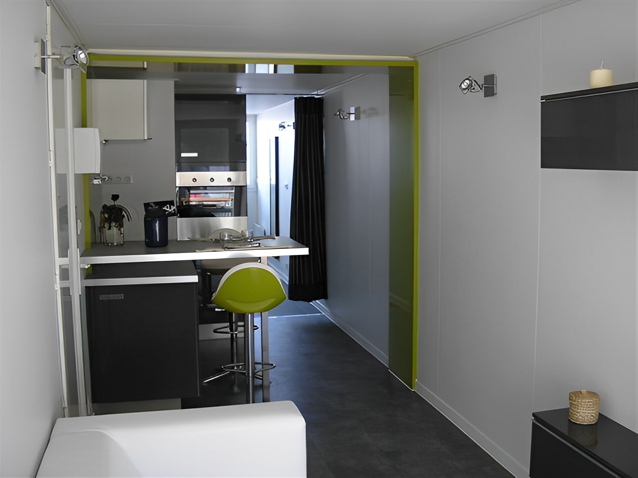 Espace de vie ou professionnel dans un container 40 ft habitable