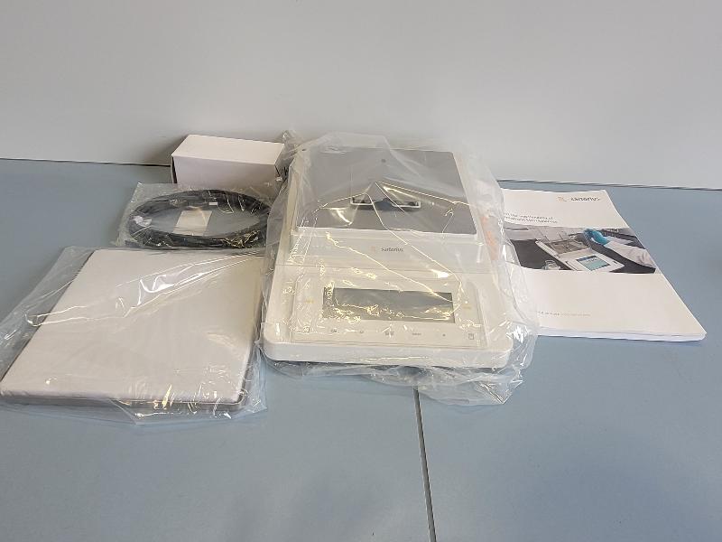 Balance de précision SARTORIUS CUBIS MSE10202S  10200g / 0,01g_1