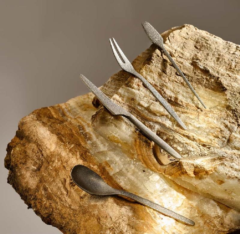 Couteau à gâteau Finger Food - Inox 18/0 - Finition miroir - Lame forgée AISI 420_1