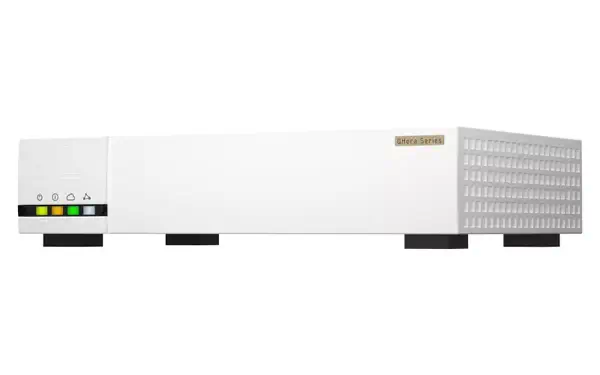 QNAP QHora-322 Routeur connecté 2.5 Gigabit Ethernet, 10 Gigabit Ethernet Blanc_1