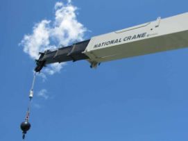 600E2 Camion grue - Manitowoc - Charge maximale 18.1 t - Flèche 27.4 m - Hauteur tête de flèche 36.9 m_2