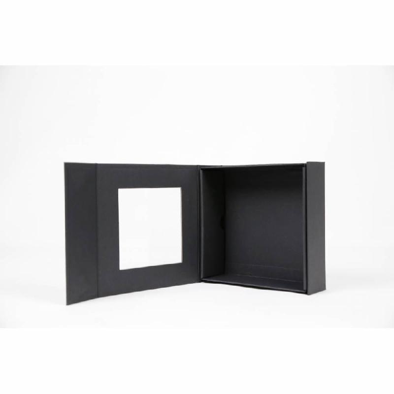 Boîte cadeau clearbox 22x22x10cm noir par 25_1