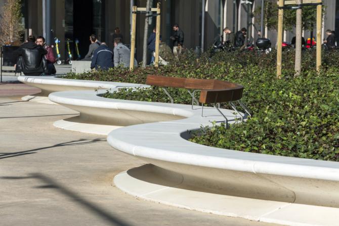 Banc en béton Campus_1