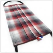 Masque lavable 3 plis - carreau gris et rouge - tissu 100% coton - VDM - barrette nasale_1
