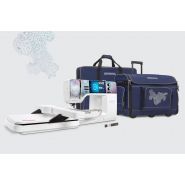 Bernina 790 Plus - Machine à broder avec espace de couture 10'' / 254 mm - Design Peacock Flourish - Edition spéciale avec valises offertes_1