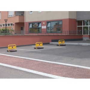 Bloque parking autonome Priva Park avec fixation sans génie civil
