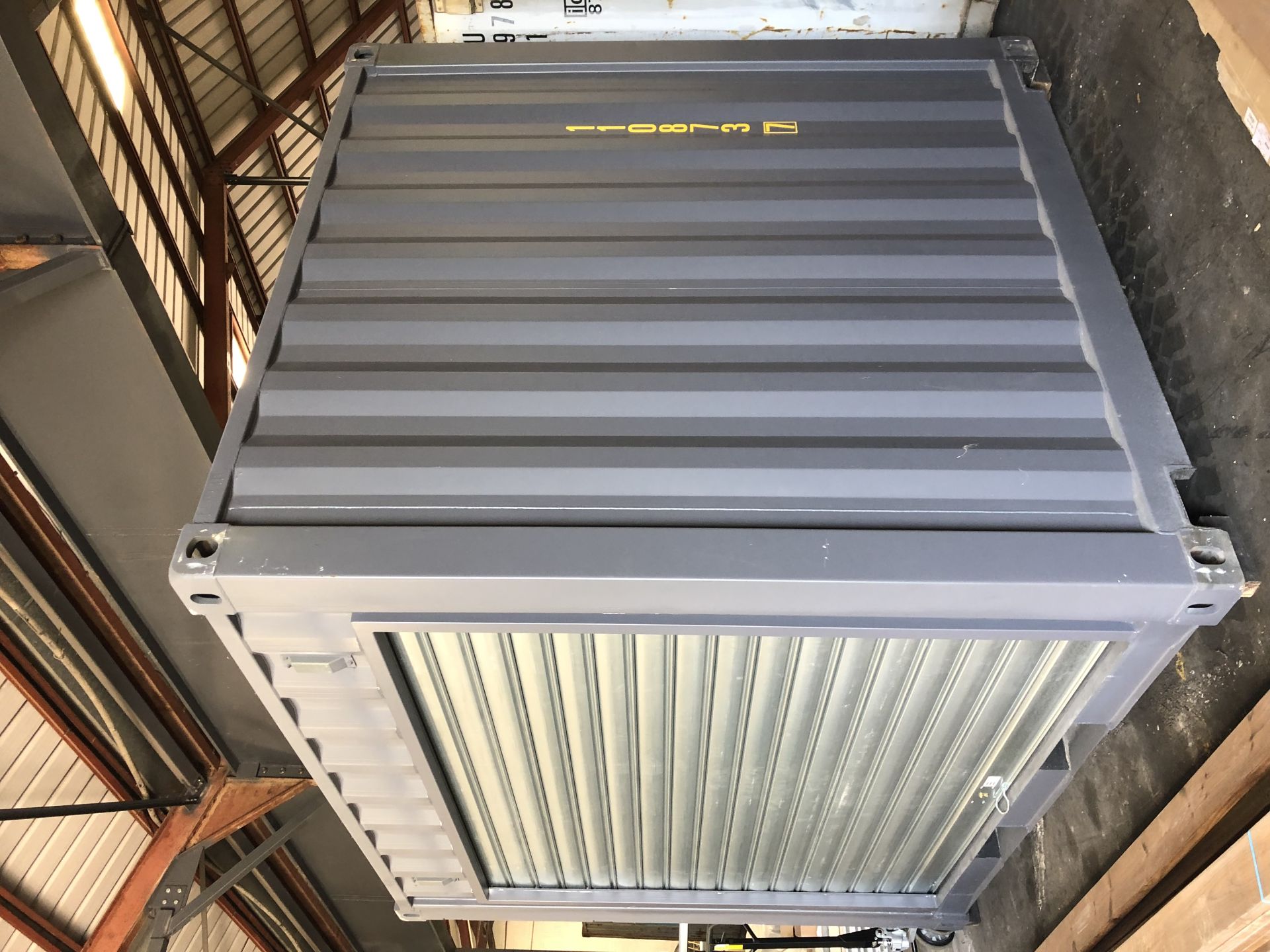 Container garage / Cargo garage /Conteneur garage_1