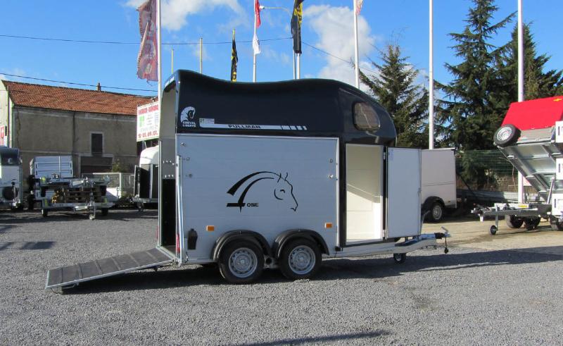 Van 1 place - Cheval Liberté Gold One Alu - Suspension Pullman 2 et plancher aluminium_1