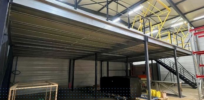 Plateforme-mezzanine modulaire de stockage - 350 à 1 000 kg/m² - Neuf, occasion ou location_1