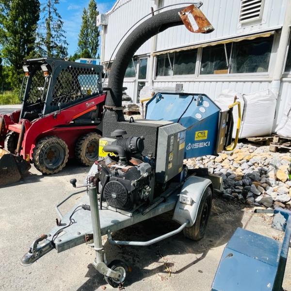 ISEKI Broyeur de branche_1