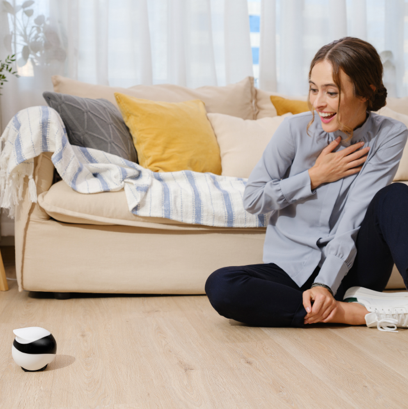 ROBOT COMPAGNON INTELLIGENT POUR TOUTE LA FAMILLE EBO AIR ENABOT INTELLIGENCE_1