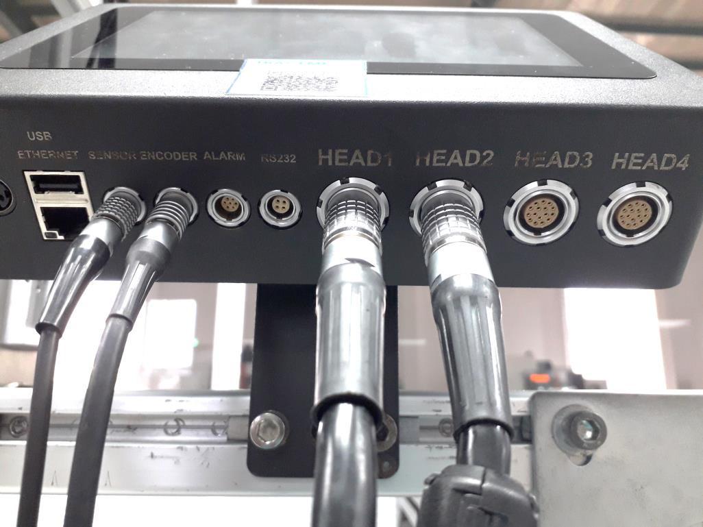 Imprimante à jet d'encre avec 1 à 4 têtes pour impression haute résolution - HITACHI HTJ-4400_1