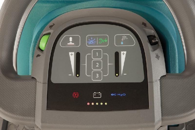 T300 Autolaveuse autotractée_1