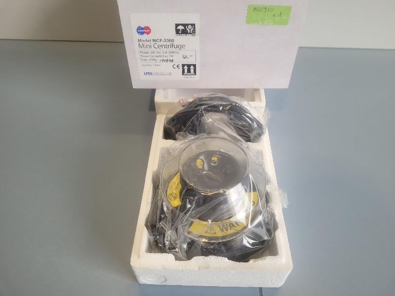 Mini Centrifugeuse de laboratoire LMS MCF-2360_1