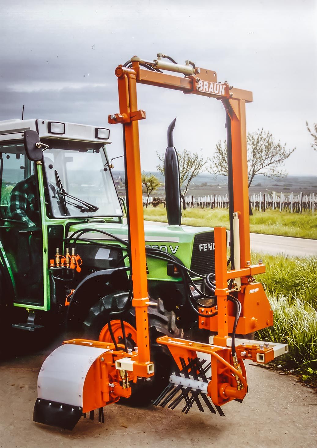 Appareil modulaire pour l'entretien rapide des vignes