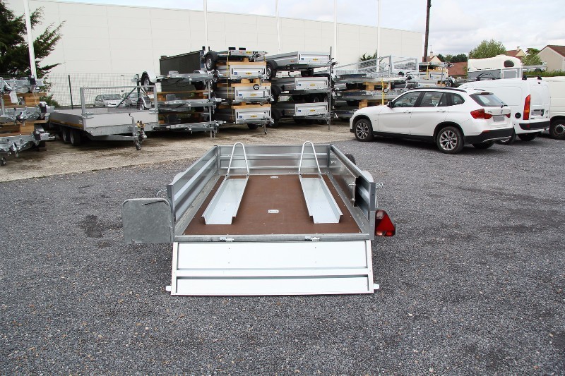 Plateau multi-usages modulable pour moto et bricolage