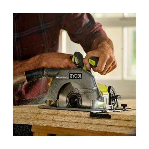 Scie circulaire Ryobi R18CS7_1