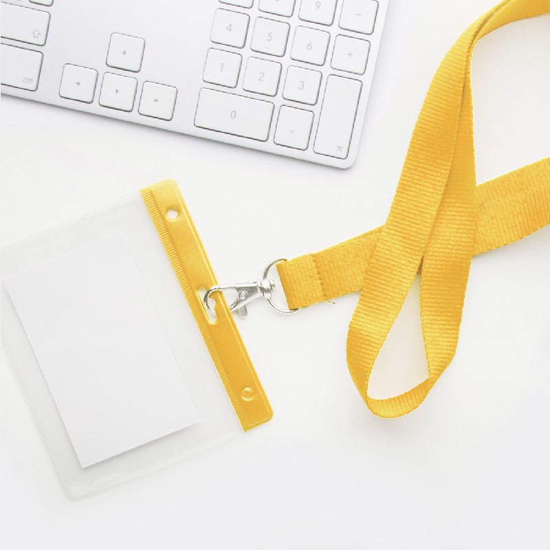 Porte-badge en PVC transparent - partie supérieure colorée - couleur jaune - poids 8g_1