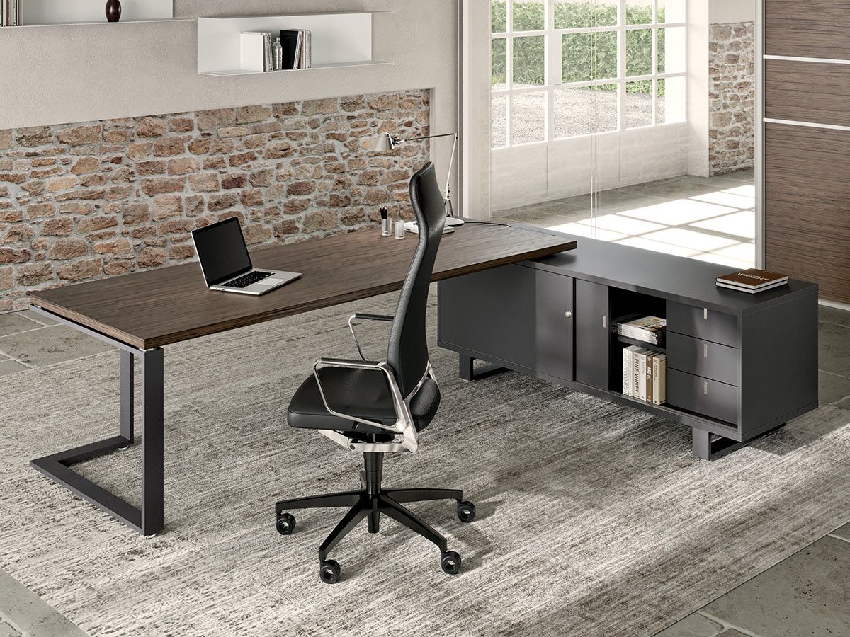 Bureau de direction syracuse en bois sur crédence_1