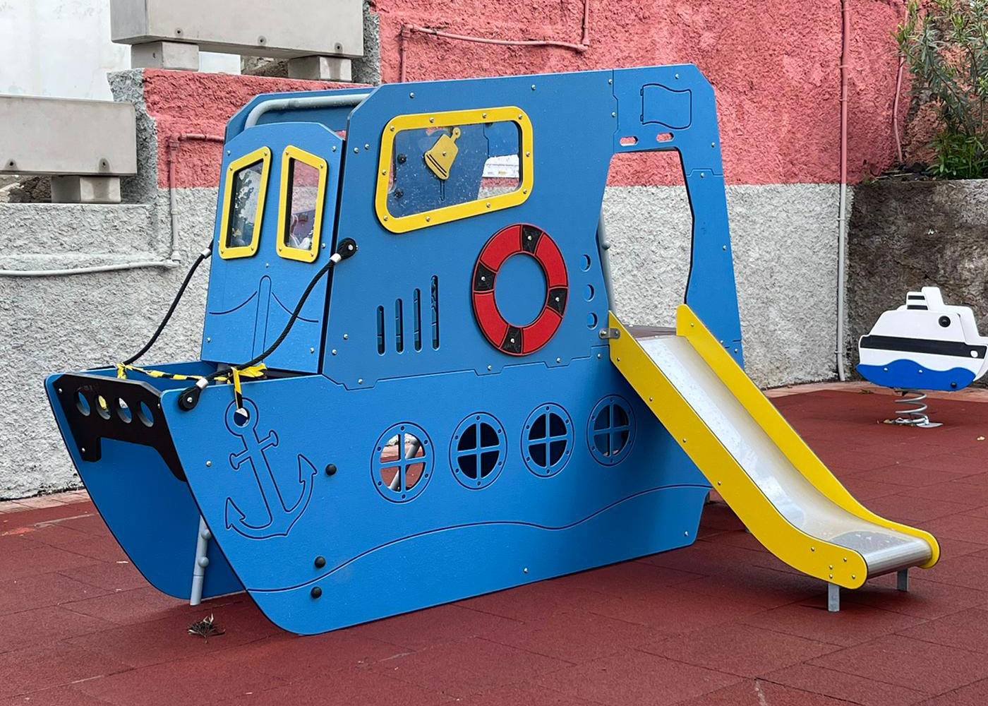 Équipement pour aires de jeux - Sik Boat JPVS01 - Structure métal résistante et panneaux écoplay_1