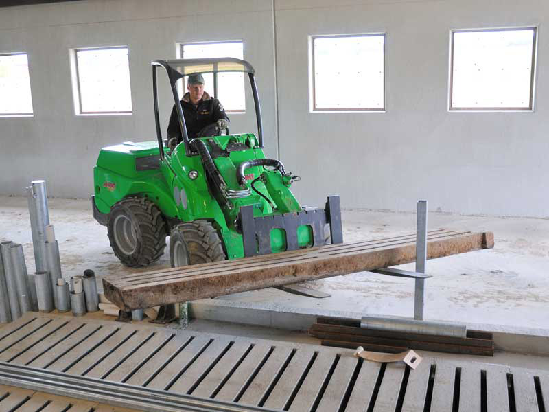 Accessoire de manutention avec longueur de fourche 850 mm et capacité 1000 kg