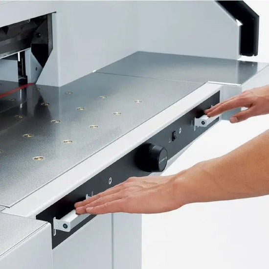 Massicot hydraulique de précision - Capacité de coupe de 95 mm d'épaisseur - 5560_1