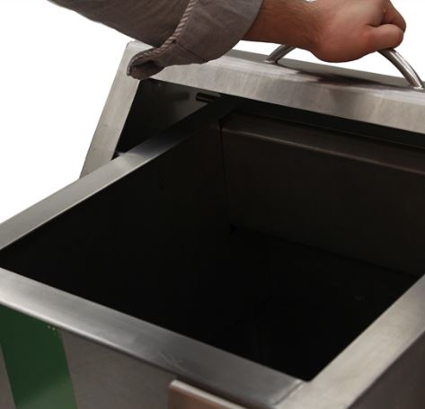 Colonne d'apport volontaire avec fermeture automatique du couvercle - RETRO_1