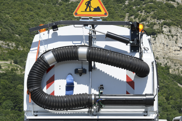 Balayeuses Urbaines VIAJET 5 - compacte et agile pour voies étroites_1