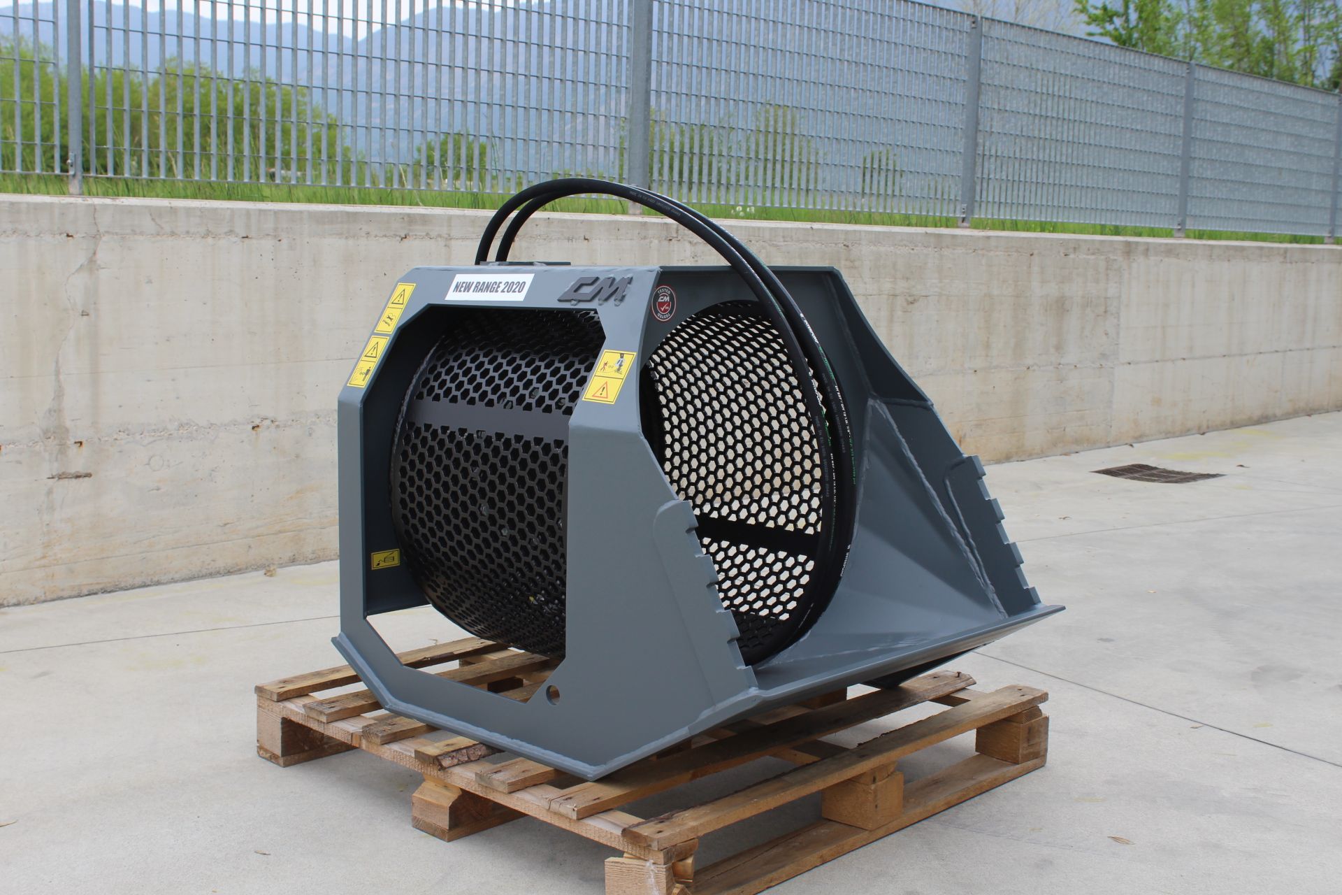 Godet cribleur avec panier rotatif - CBR 07_1