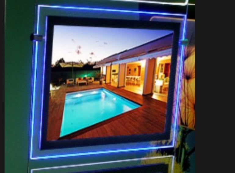 Porte-affiche LED Rio - Displaylight - format paysage A4 - luminosité 7000 Lux_1